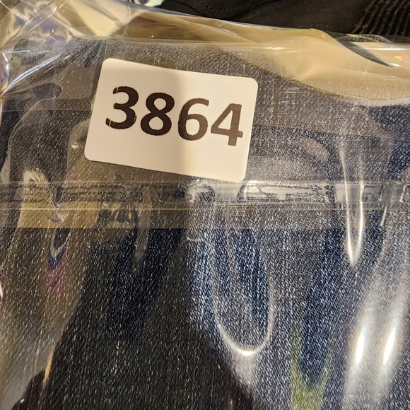 Levi's Women's Boot Cut 515 Plus size washed blue jeans 16 - Picture 11 of 11